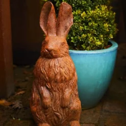 Cast Iron Sitting Bunny