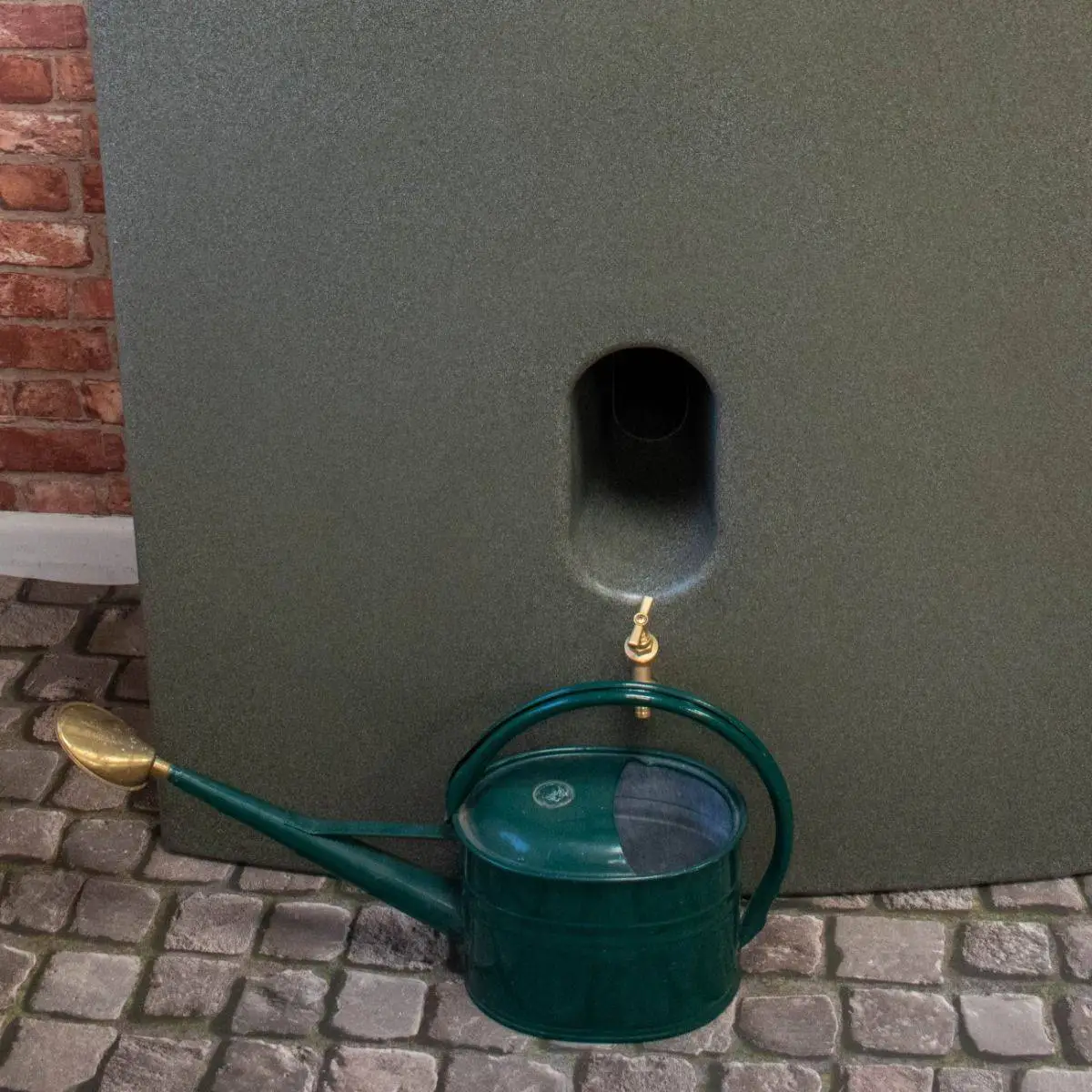 375 Litre Oasis Water Butt Planter - Green Marble 2 375 Litre Oasis Water Butt Planter - Green Marble - Image 2