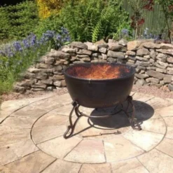 Meredir XL Cast Iron Fire Bowl