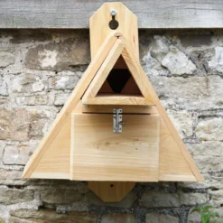 Little Owl Nest Box -Garden Hearth lobv2 jpg