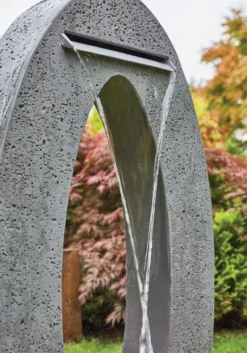 Kelkay Blade Water Feature - Grey -Garden Hearth prod 44021 the blade close up ls 11 jpg