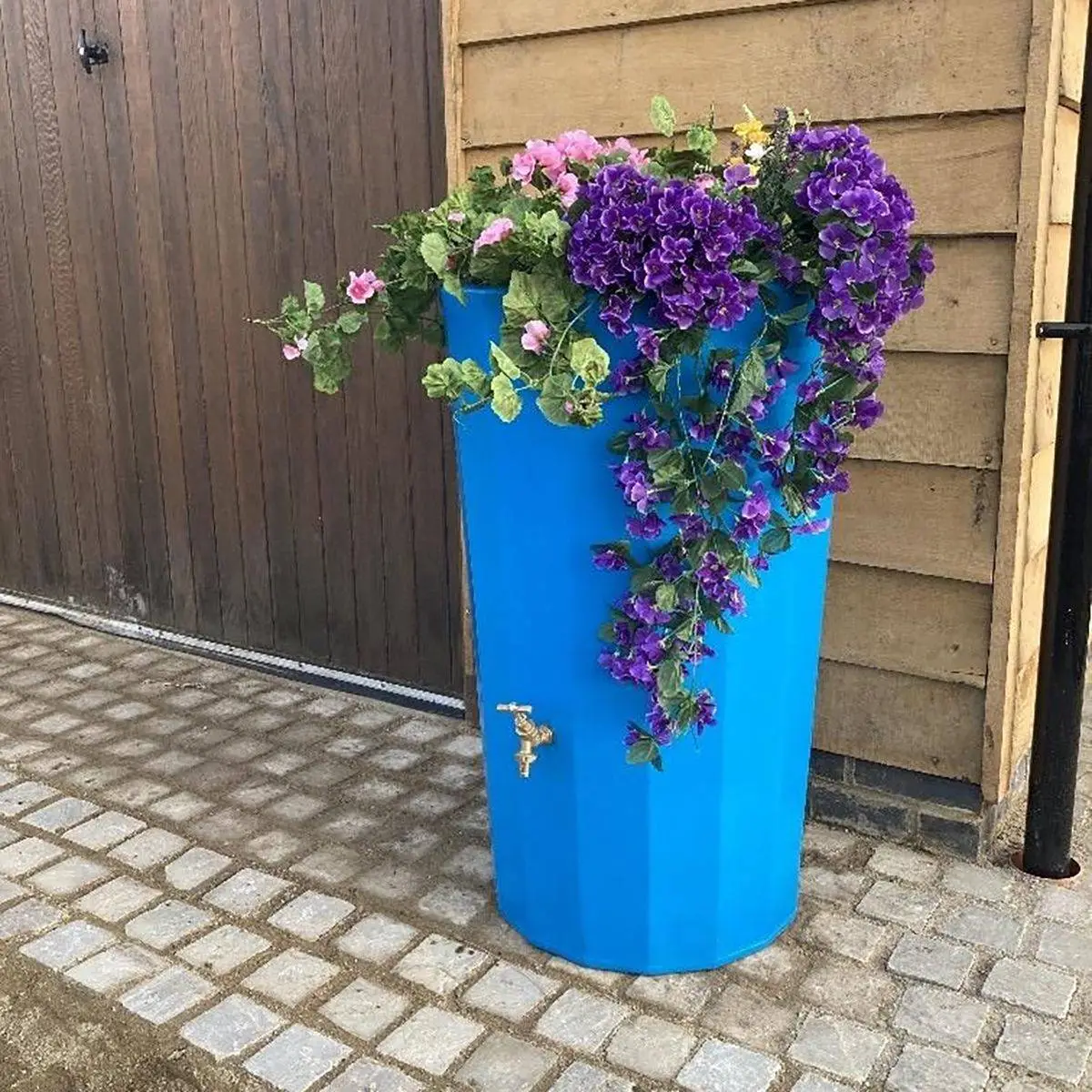 165L Midi Metropolitan Water Butt Planter - Sky Blue 1 165L Midi Metropolitan Water Butt Planter - Sky Blue