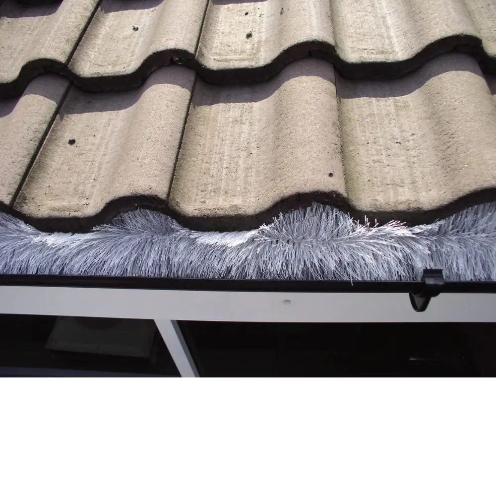 Hedgehog Gutter Brush (12m X 100mm) White 2 Hedgehog Gutter Brush (12m X 100mm) White - Image 2
